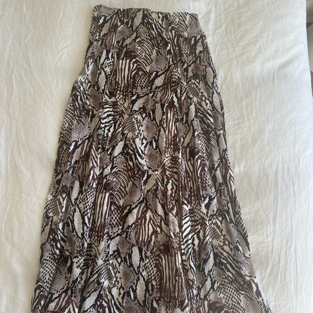 Aritiza Wilfred Silk Midi with Slit